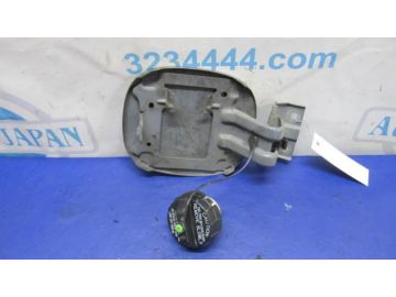 Лючок топливного бака MITSUBISHI OUTLANDER XL 05-13