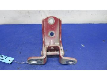 Петля двери верхняя передн. лев. HYUNDAI ACCENT MC 06-10