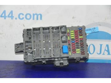Блок запобіжників салон HONDA ACCORD CR 13-18