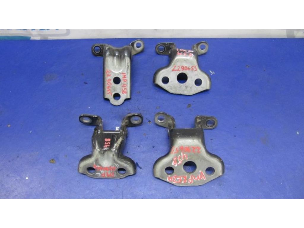 Петля двері SUBARU IMPREZA 11-17 - Фото 2