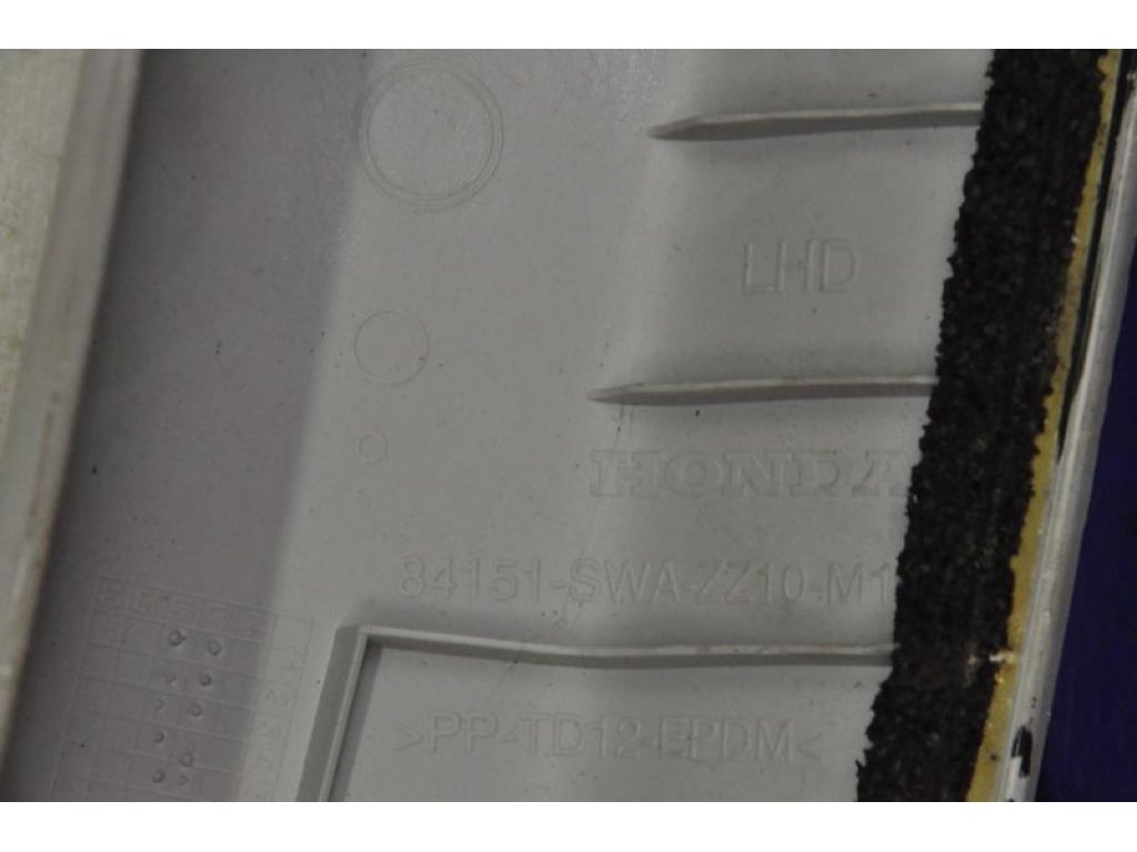 84151-SWA-ZZ10 | Накладка на стойку кузова лев. HONDA CRV 06-12 - Фото 4