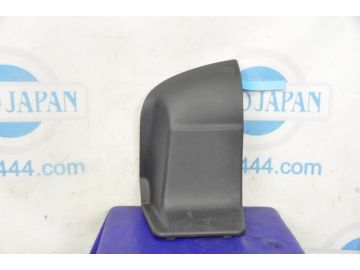 Накладка в салоне прав. HONDA CRV 06-12