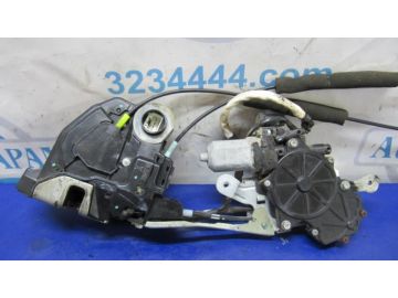 Замок двері задн. лів. LEXUS LS460 06-12