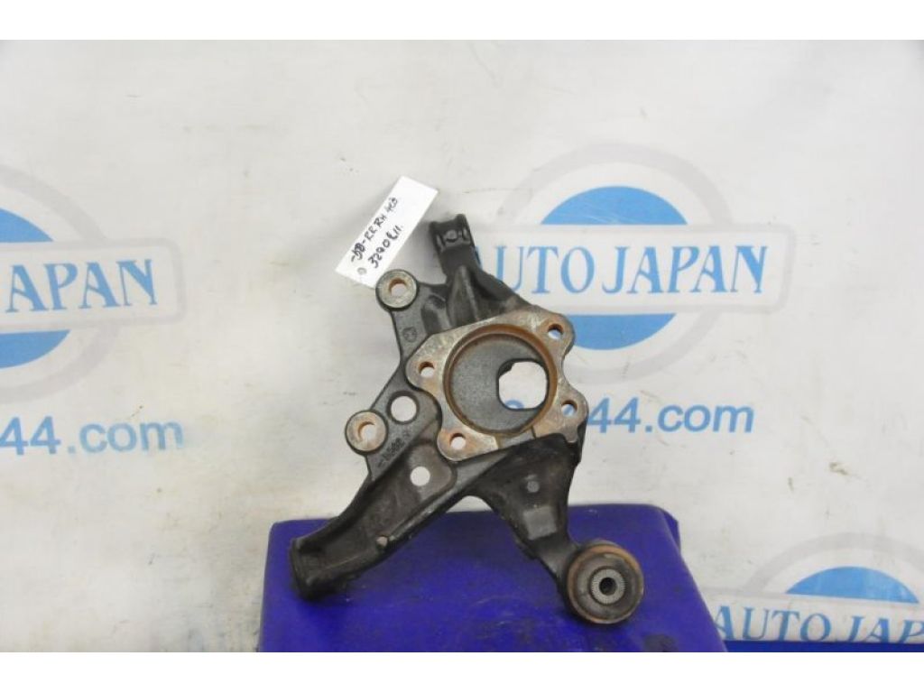 42304-06140 | Цапфа задн. прав. TOYOTA CAMRY 50 12-15