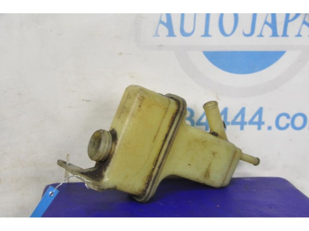 G211-32-690A | Бачок ГУР MAZDA 626 GD 87-91 - Фото 3