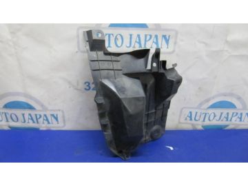 Защита заднего бампера прав. TOYOTA AURIS 06-12