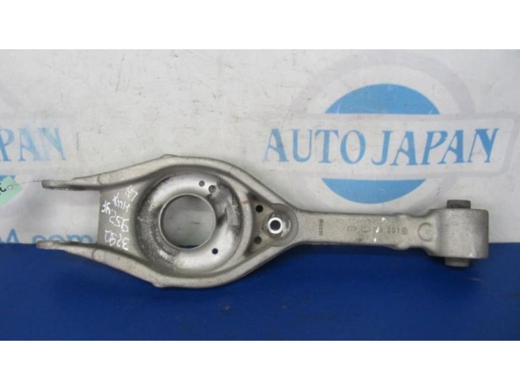55210-3Q110 | Рычаг задней подвески поперечный нижний лев. HYUNDAI SONATA YF 10-14