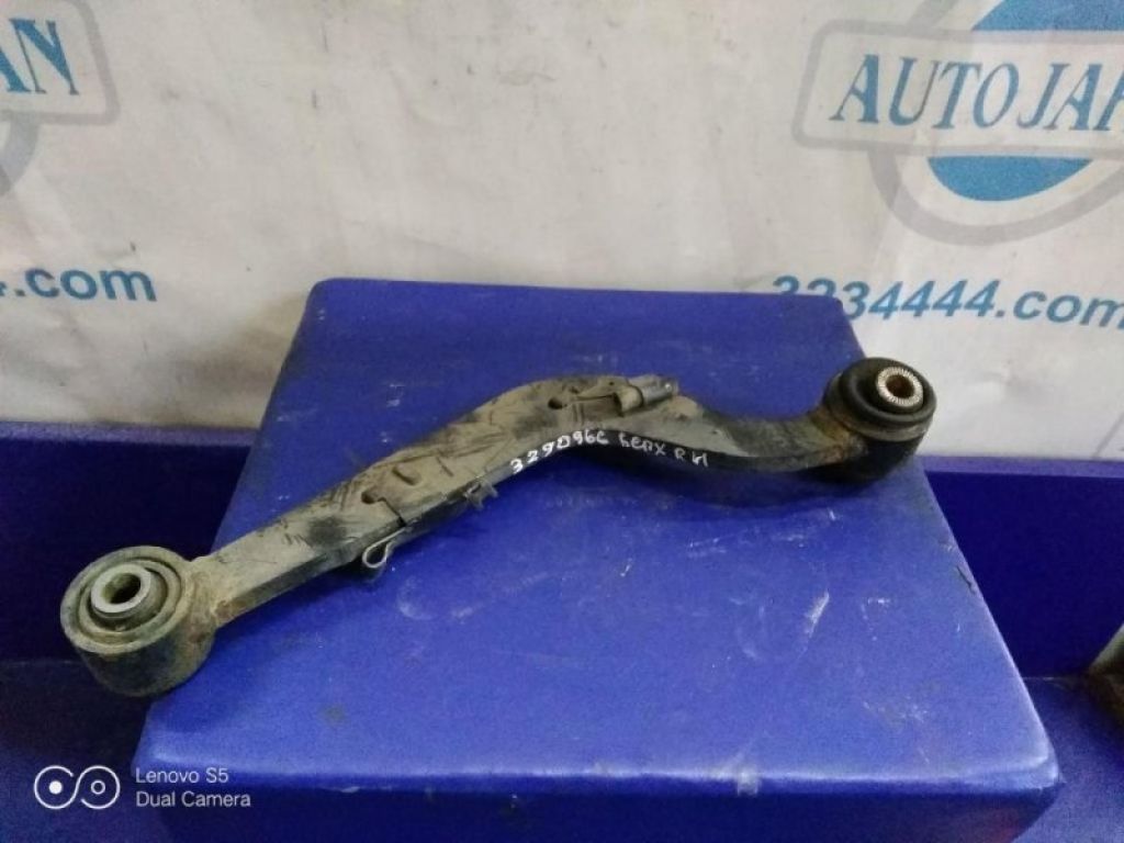 48770-42040 | Важіль задньої підвіски поперечний верхній прав. LEXUS NX 14-21