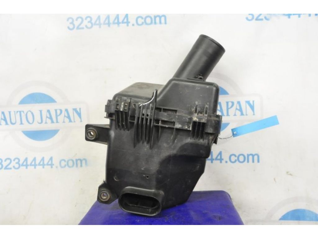 MN180007 | Корпус повітряного фільтра MITSUBISHI GALANT 03-12