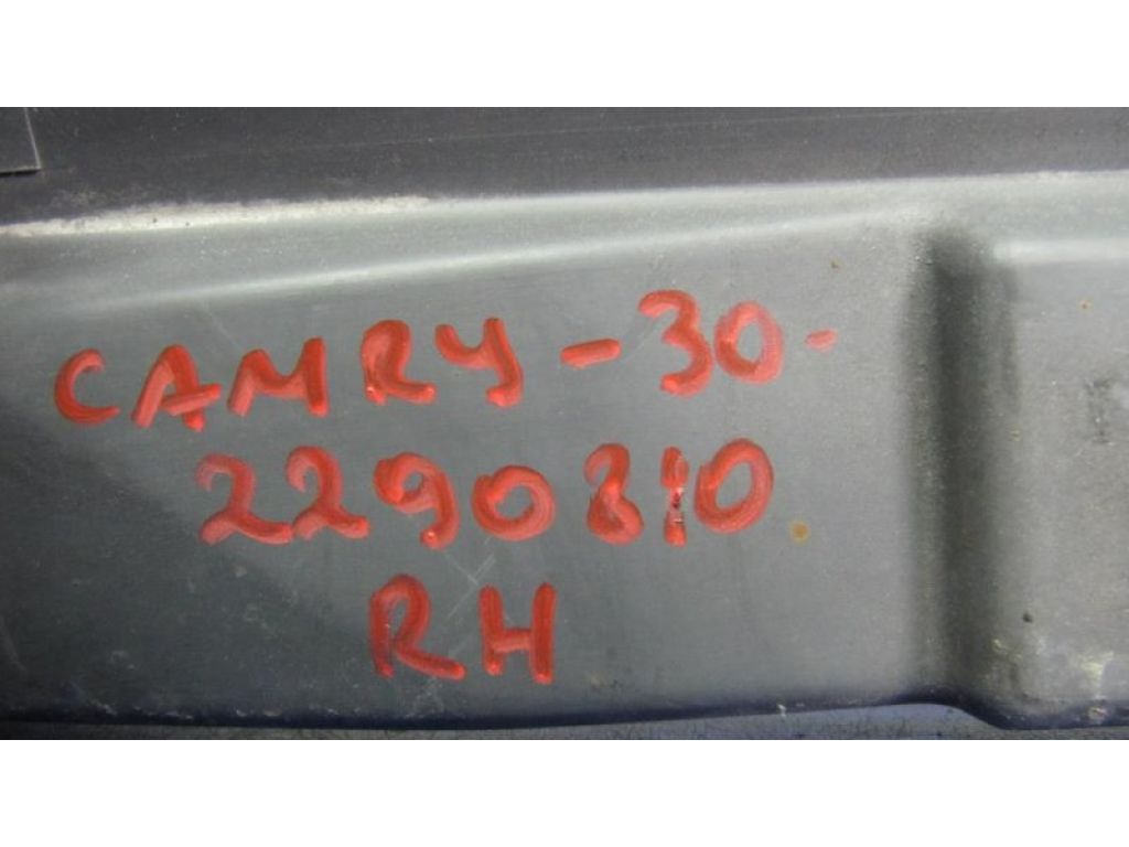 75851-33050 | Накладка порогу зовнішня прав. TOYOTA CAMRY 30 02-06 - Фото 3