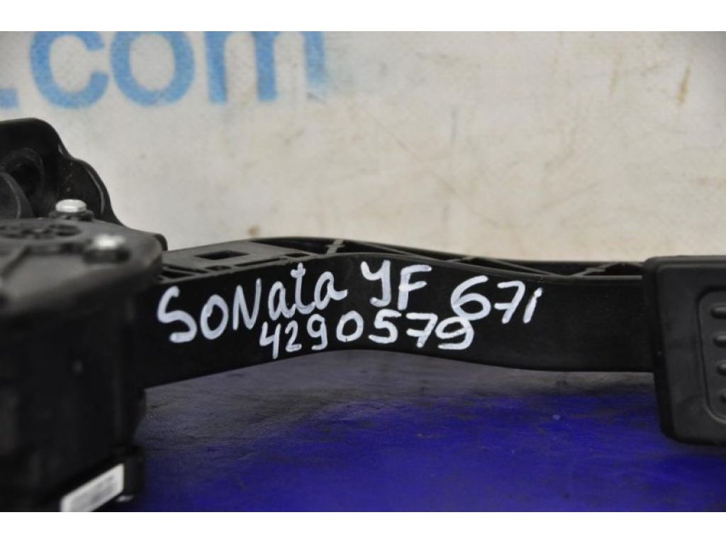 32700-3Q100 | Педаль газа HYUNDAI SONATA YF 10-14 - Фото 2