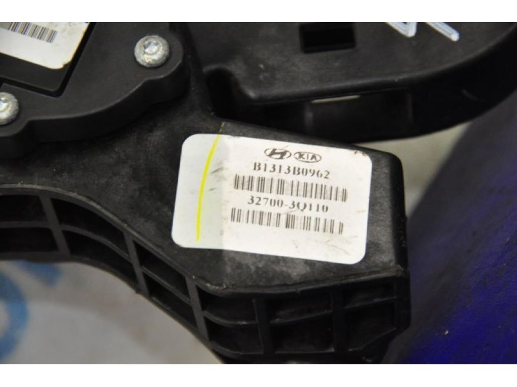 32700-3Q100 | Педаль газу HYUNDAI SONATA YF 10-14 - Фото 2