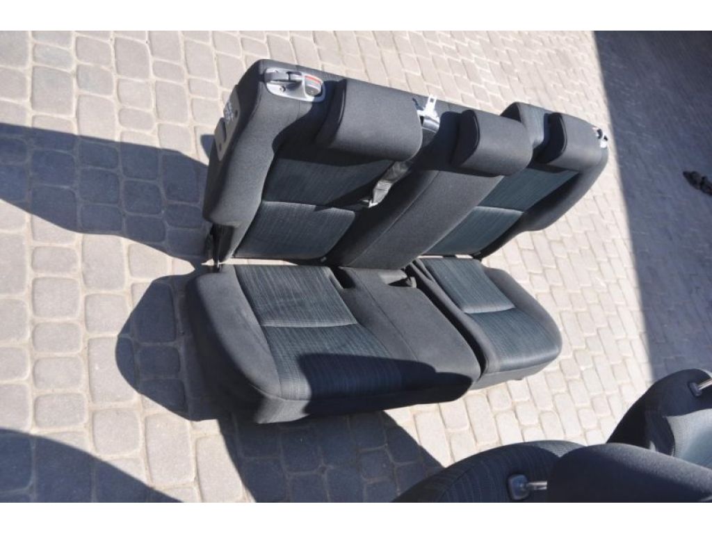 71511-02330 | Сидіння комплект TOYOTA AURIS 06-12 - Фото 2