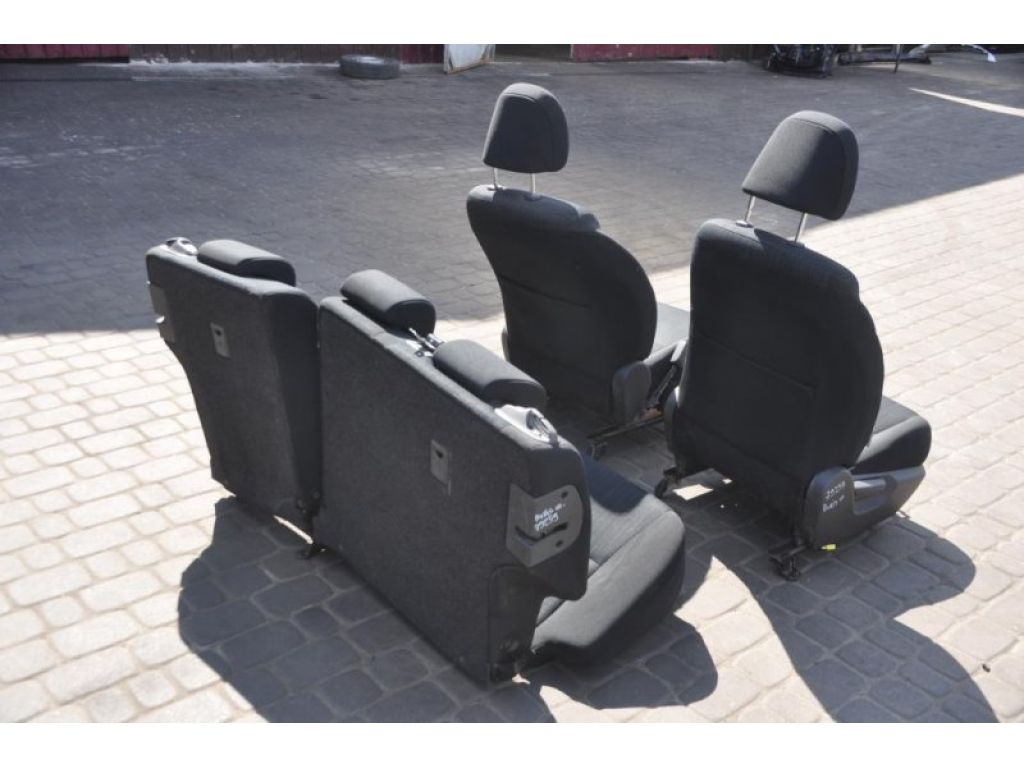 71511-02330 | Сидіння комплект TOYOTA AURIS 06-12 - Фото 3