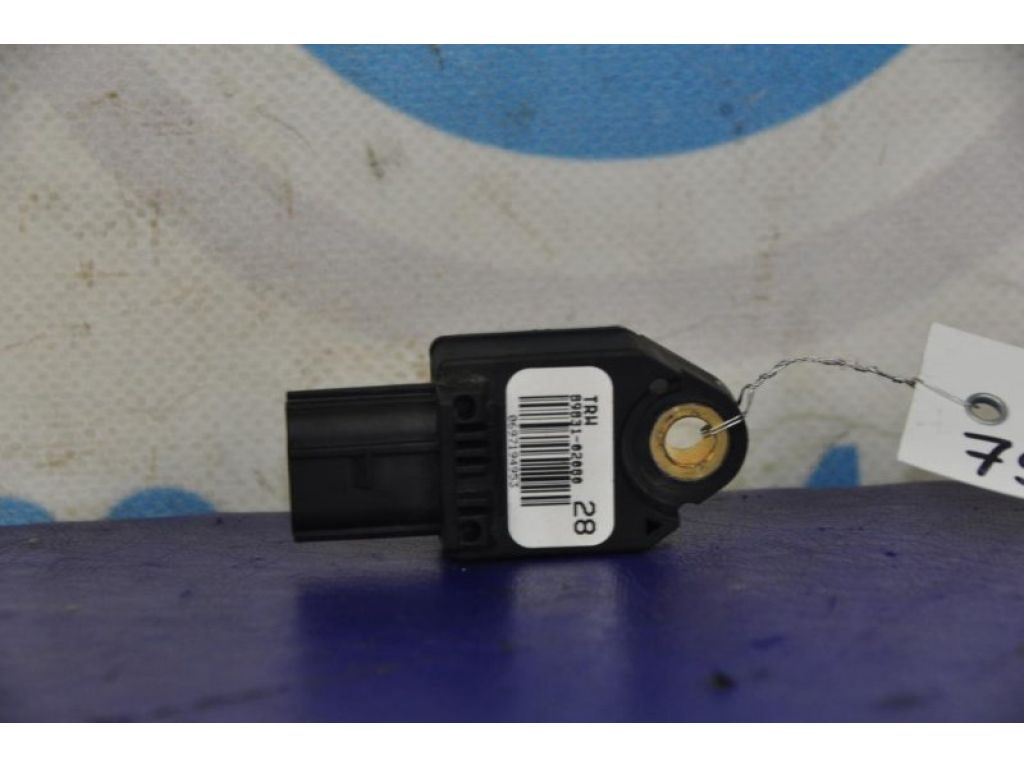 89831-02080 | Датчик удара TOYOTA AURIS 06-12