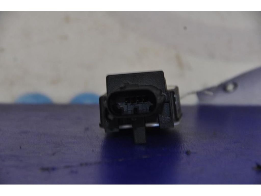 89831-02060 | Датчик удару TOYOTA AURIS 06-12 - Фото 4