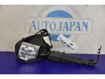 Ремень безопасности задн. TOYOTA AURIS 06-12