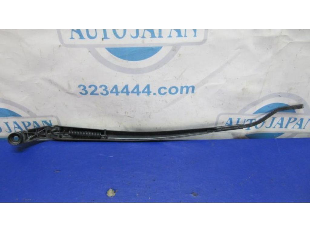 8522142120 | Поводок стеклоочистителя передний TOYOTA RAV4 05-12