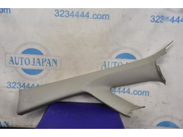 Накладка на стійку кузова TOYOTA AURIS 06-12