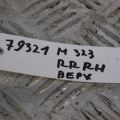 B01A-72-210A | Петля двері верхня задн. прав. MAZDA 323 BA 94-97 - Прев'ю 2