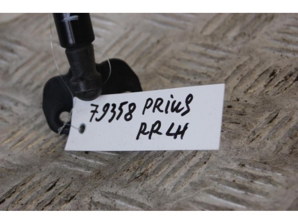 68950-0W203 | Амортизатор крышки багажника TOYOTA PRIUS - 30 09-17 - Фото 2