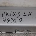75852-47900 | Накладка порога наружная передн. лев. TOYOTA PRIUS - 30 09-17 - Превью 2