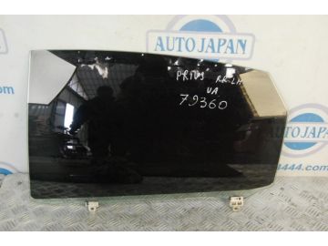Скло дверей задн. лів. TOYOTA PRIUS - 30 09-17