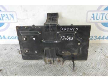 Полка аккумулятора KIA SORENTO BL 02-09