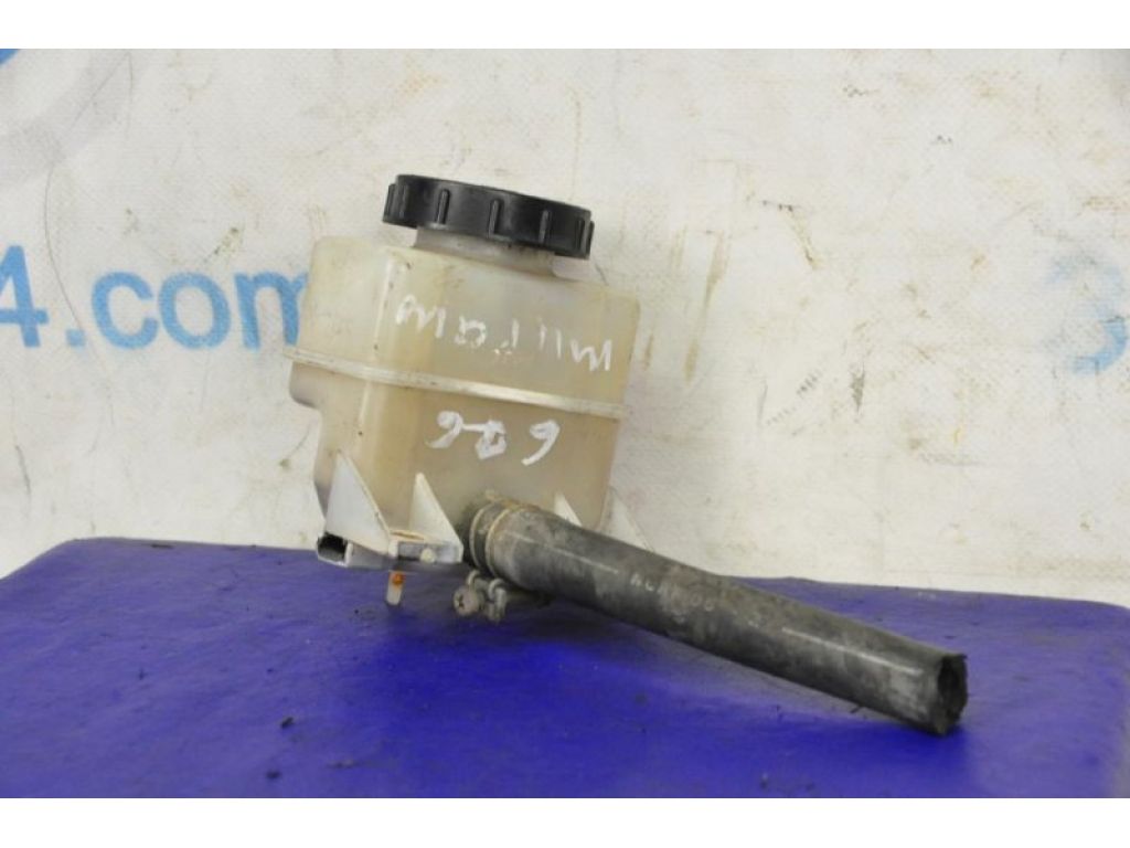 46090-CA000 | Бачок головного гальмівного циліндра NISSAN MURANO Z50 02-07