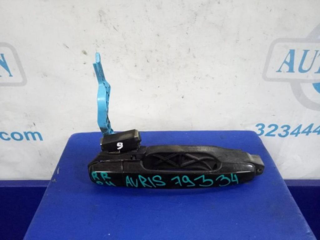 69211-12220-03 | Ручка двері зовнішня задн. прав. TOYOTA AURIS 06-12