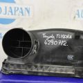 17705-0P070 | Крышка корпуса воздушного фильтра TOYOTA TUNDRA 13- - Превью 3