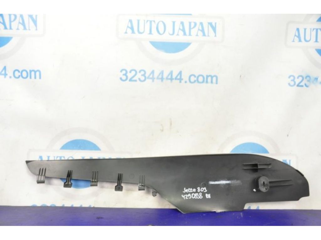 5C7 863 046 | накладка в салоні прав. VOLKSWAGEN JETTA USA 10-17