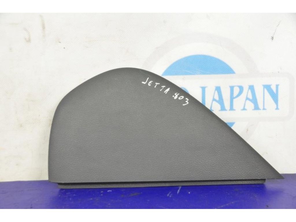 5C6 858 247 | Накладка торпедо лів. VOLKSWAGEN JETTA USA 10-17