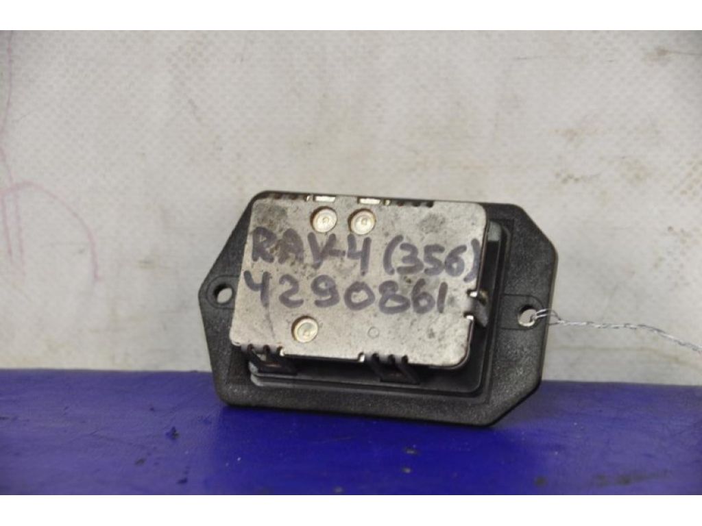 87138-41020 | Резистор пічки TOYOTA RAV4 05-12