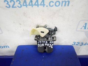 Замок кришки багажника VOLKSWAGEN JETTA USA 10-17