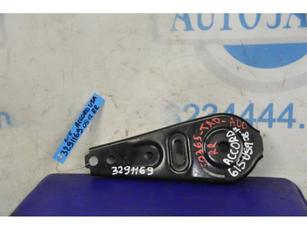 50365-TA0-A00 | Крепление балки подвески HONDA ACCORD USA 07-12