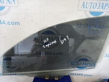 Скло дверей переднє ліве MAZDA 3 BK 03-08