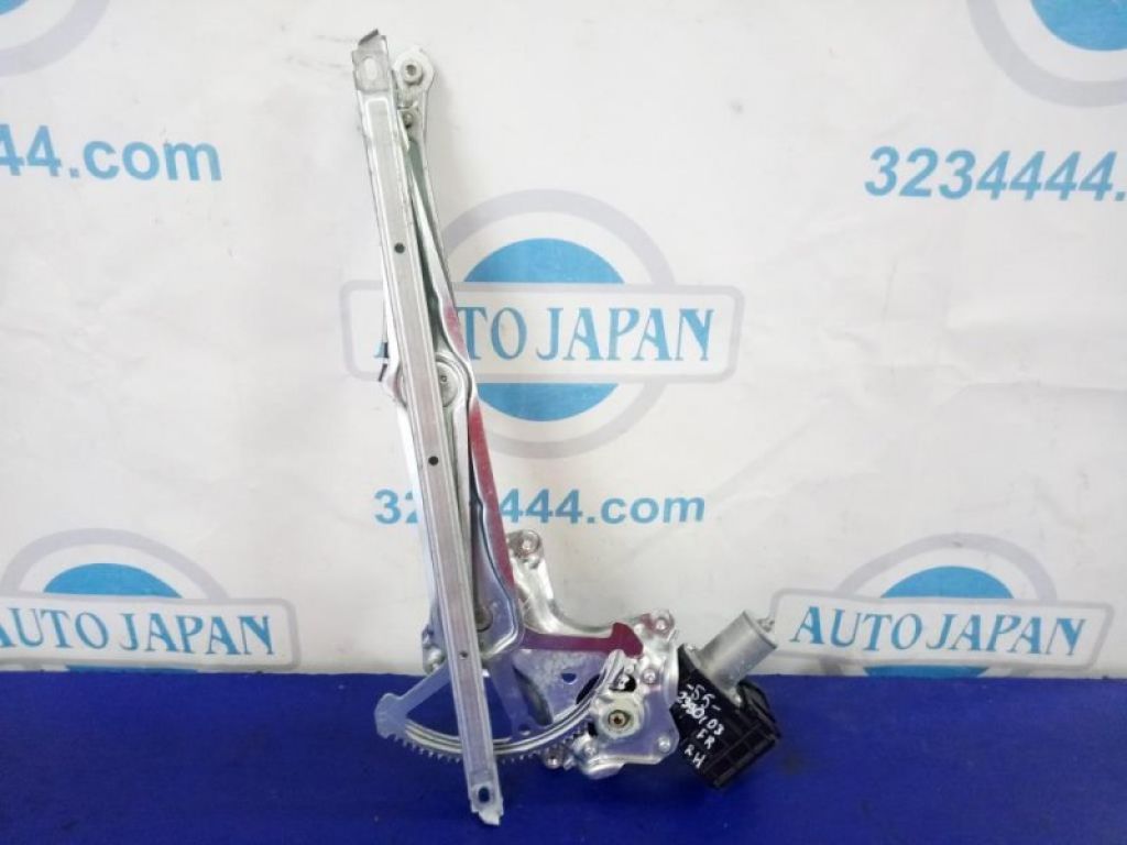 69801-06080 | Стеклоподъемник передн. прав. TOYOTA CAMRY 55 14-17