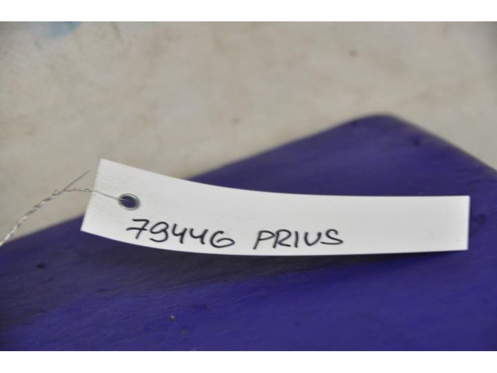 86572-47070 | Блок электронный TOYOTA PRIUS - 30 09-17 - Фото 2