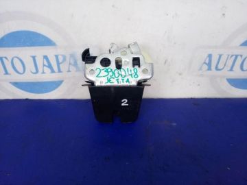 Замок кришки багажника VOLKSWAGEN JETTA USA 10-17