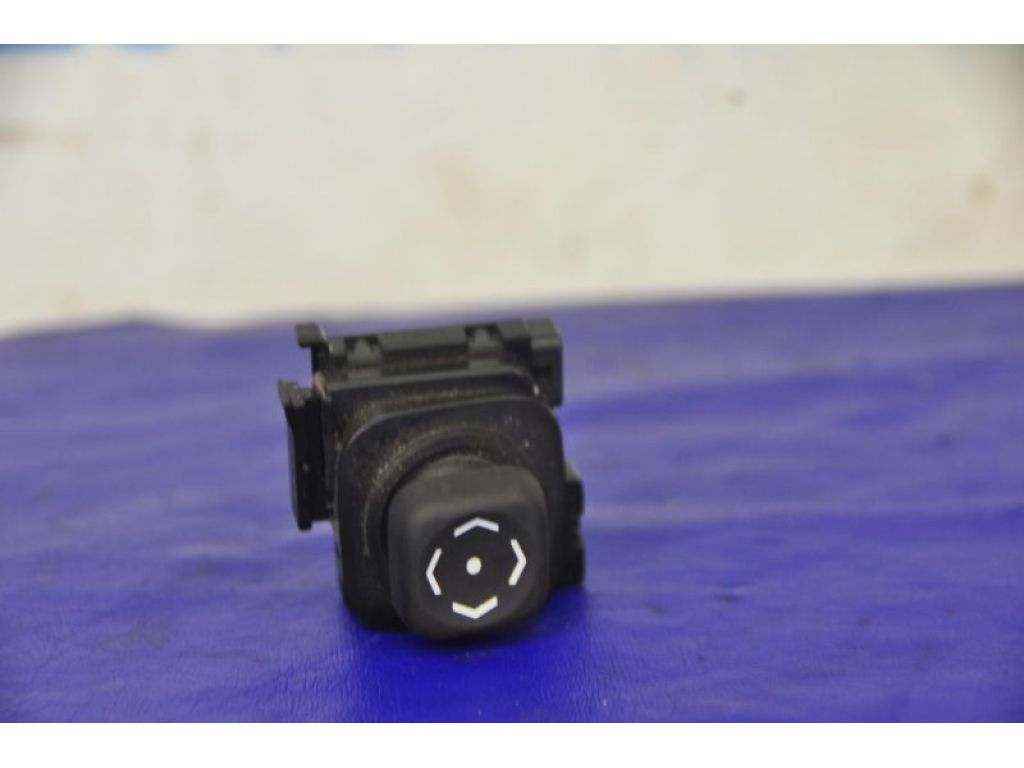 8923533010 | Кнопка регулировки рулевой колонки LEXUS NX 14-21