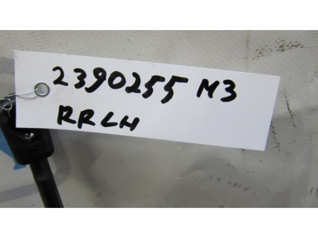 BBM4-56-930A | Амортизатор крышки багажника MAZDA 3 BL 09-13 - Фото 2