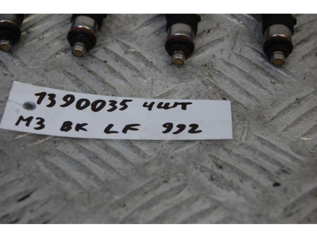 L3G5-13-250 | Форсунка паливна MAZDA 3 BK 03-08 - Фото 2