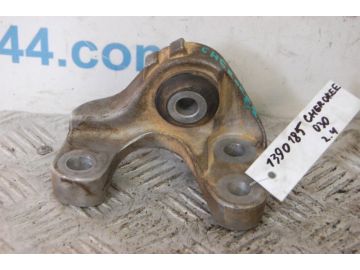 Кронштейн двигателя JEEP CHEROKEE 14-