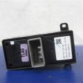 35770-TL2-A01 | Кнопка стеклоподъемника задн. HONDA ACCORD CU8 / TSX 08-14 - Превью 3
