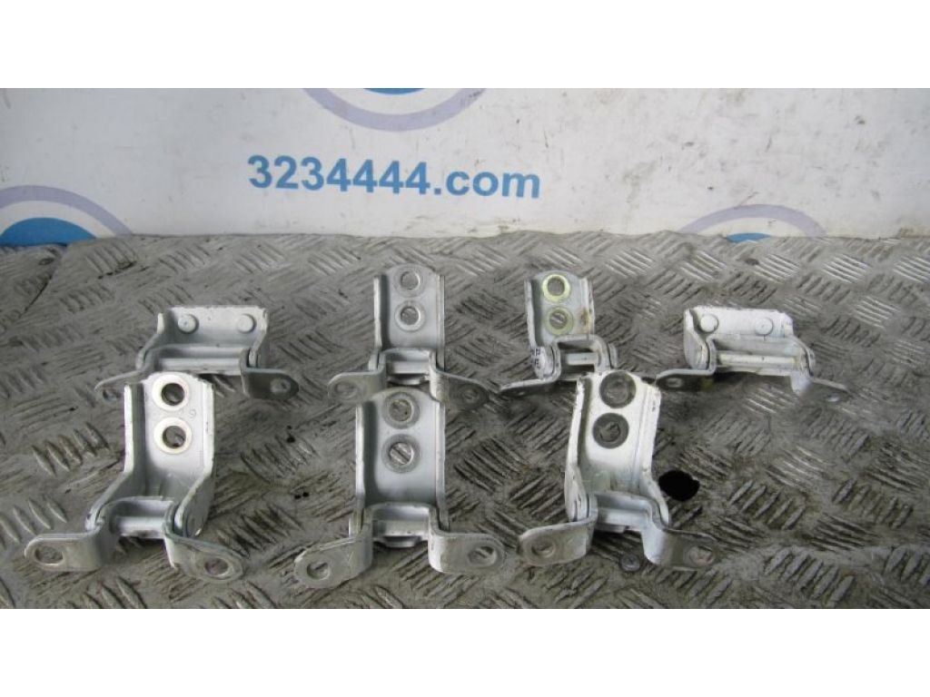 Петля двери NISSAN SENTRA B17 12-21 - Фото 3
