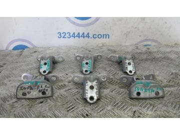 Петля двері HYUNDAI SONATA YF 10-14