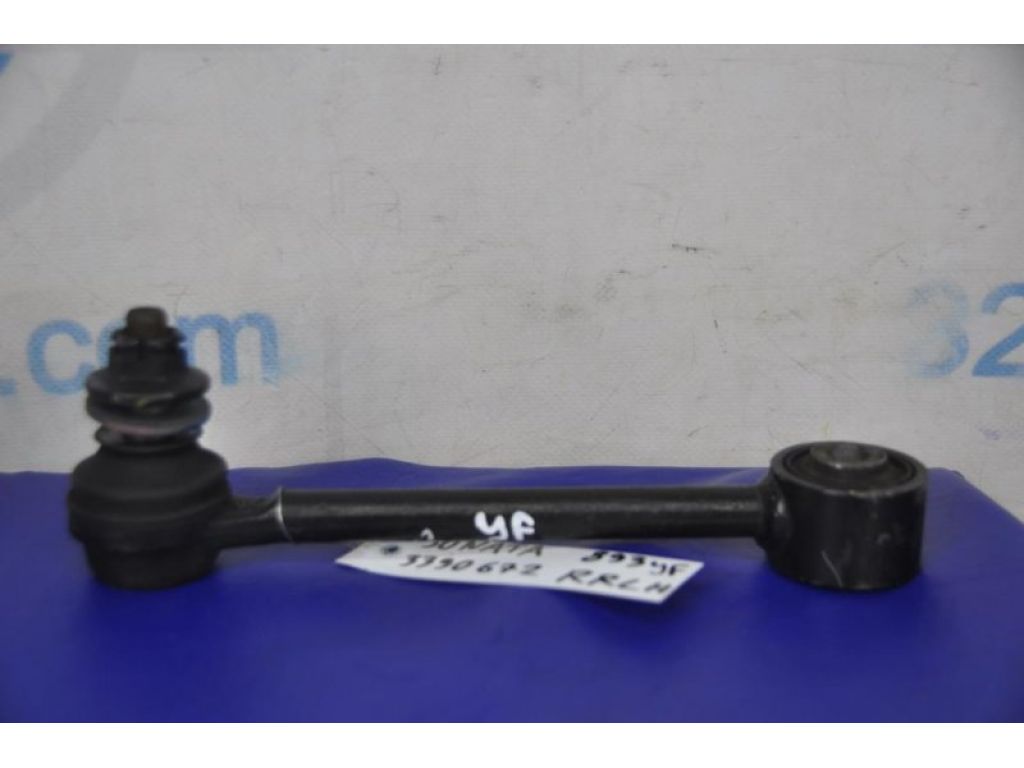 55250-3Q010 | Рычаг задней подвески поперечный нижний прав. HYUNDAI SONATA YF 10-14