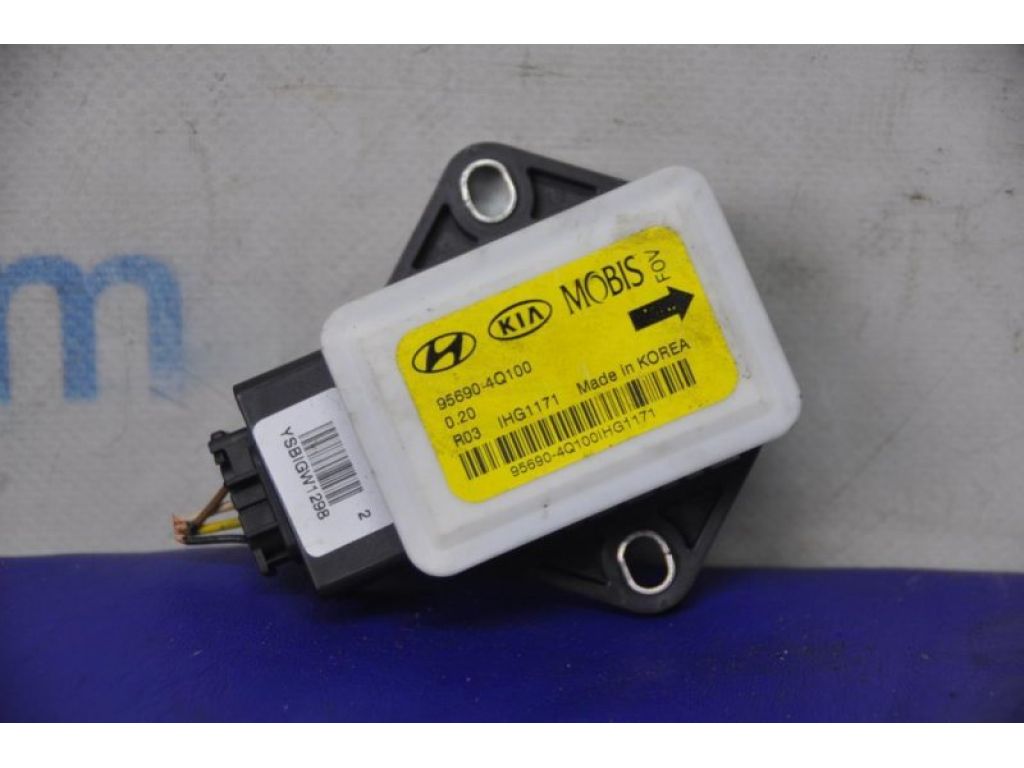 95690-4Q100 | Датчик ESP HYUNDAI SONATA YF 10-14