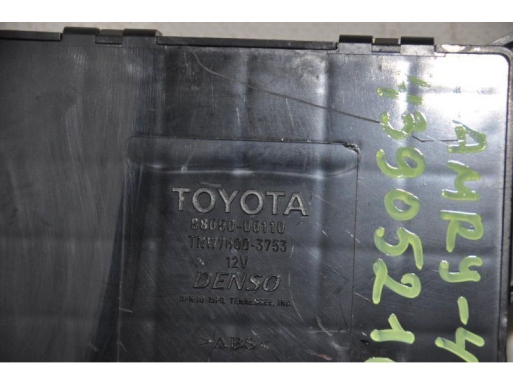 88650-06110 | Блок електронний TOYOTA CAMRY 40 06-11 - Фото 2